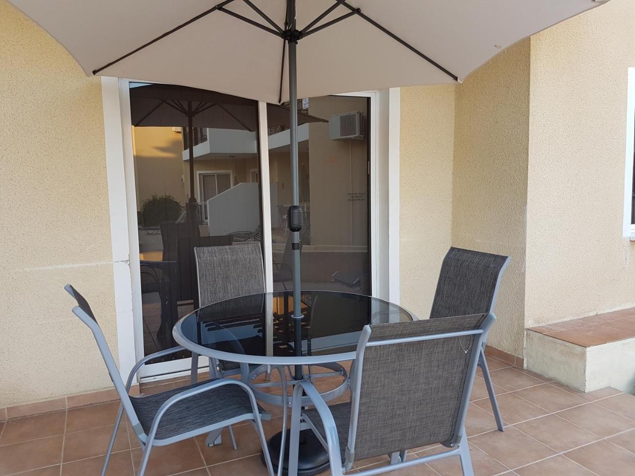 Sirena Sunrise, Apartment 4 Paphos Exterior foto